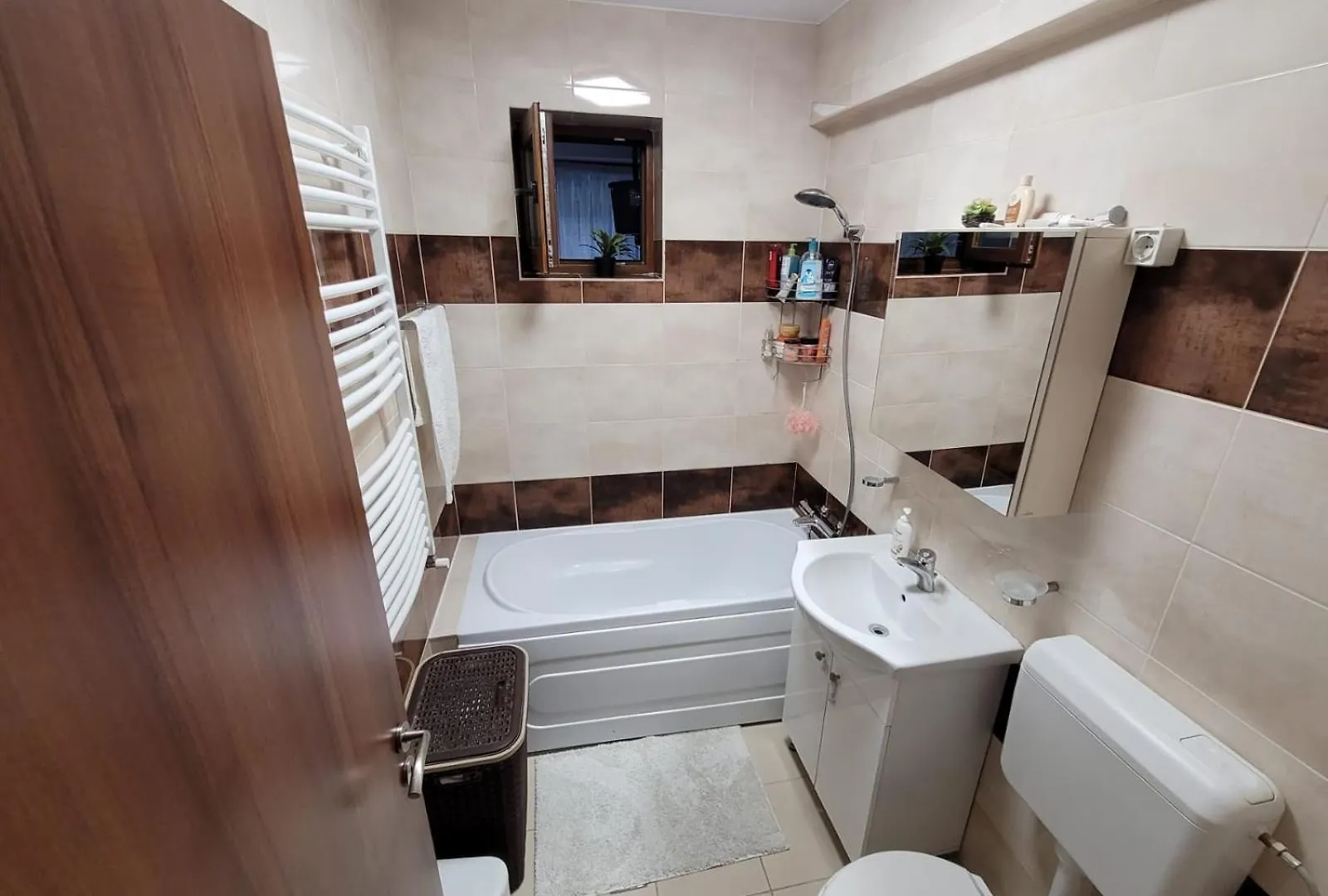 Apartament Rox House Bukareszt 0*,